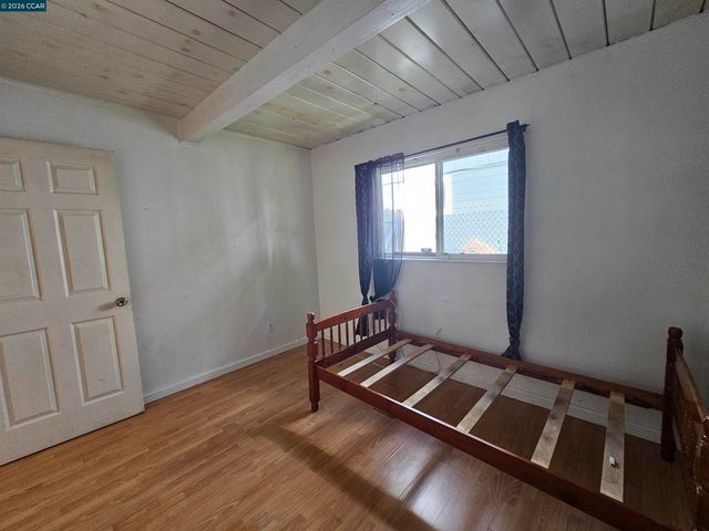 604 Harrison Dr, Richmond, CA 94806