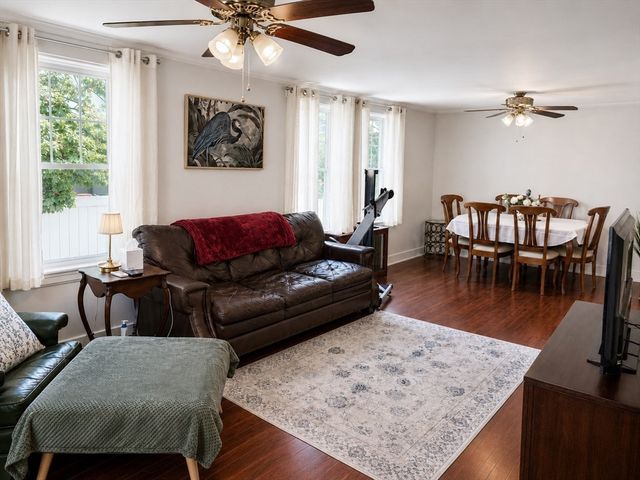 61 Church Street, New Bedford, MA 02746