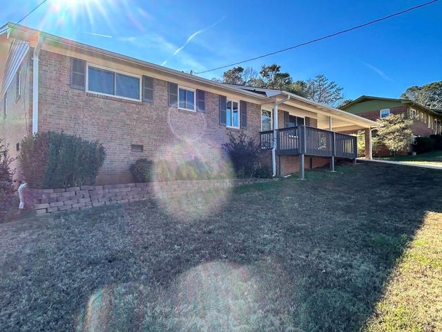 4642 Elmhurst Drive, Douglasville, GA 30135