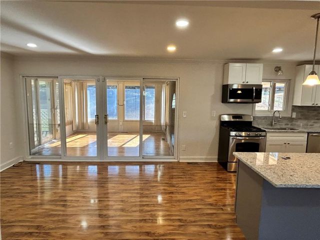 4642 Elmhurst Drive, Douglasville, GA 30135