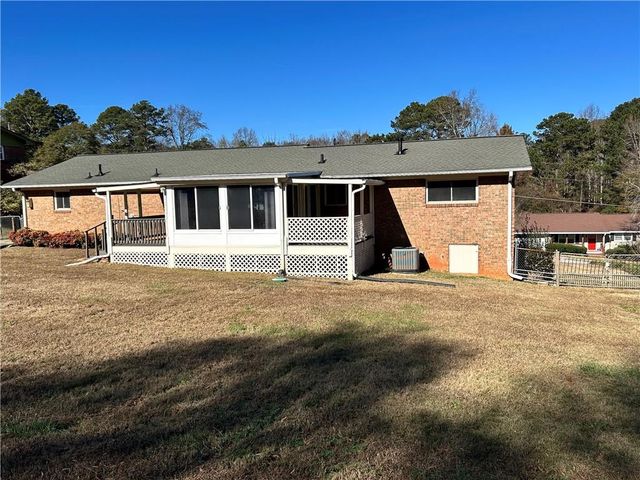 4642 Elmhurst Drive, Douglasville, GA 30135