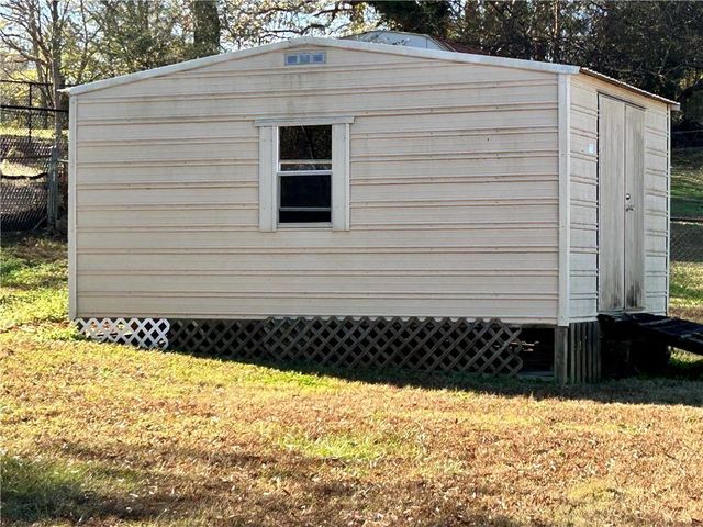 4642 Elmhurst Drive, Douglasville, GA 30135