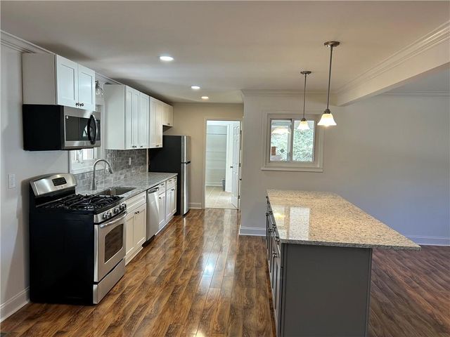 4642 Elmhurst Drive, Douglasville, GA 30135