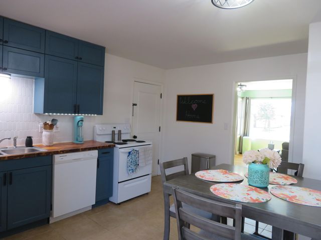 1705 E Latoka Street, Springfield, MO 65804