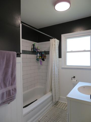 1705 E Latoka Street, Springfield, MO 65804