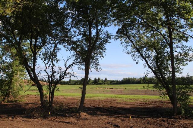 314 10th Street S, Sartell, MN 56377