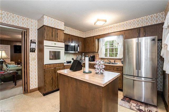 221 Obie Drive, Durham, NC 27713