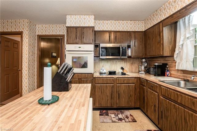 221 Obie Drive, Durham, NC 27713