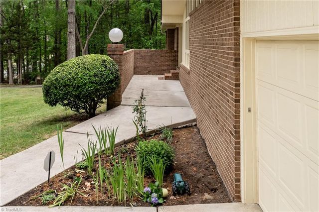 221 Obie Drive, Durham, NC 27713
