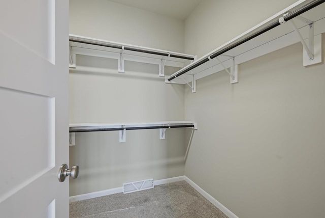 712 Cozy Farm Road, Waunakee, WI 53597