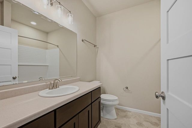 712 Cozy Farm Road, Waunakee, WI 53597