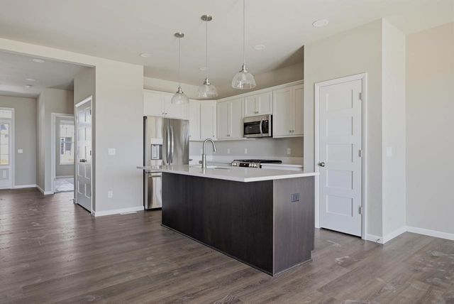 712 Cozy Farm Road, Waunakee, WI 53597