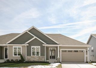 712 Cozy Farm Road, Waunakee, WI 53597