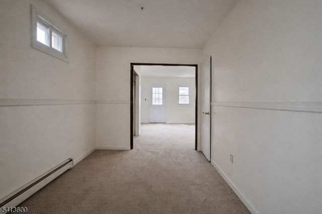 329 Elmira Trl, Hopatcong Boro, NJ 07843