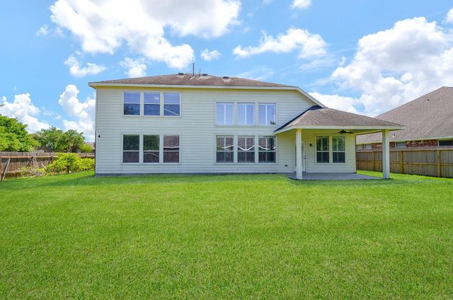 902 Aqua Vista Lane, Rosenberg, TX 77469