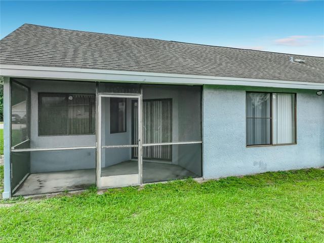 2943 ROUNDABOUT LANE, Orlando, FL 32818