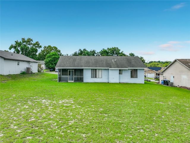 2943 ROUNDABOUT LANE, Orlando, FL 32818