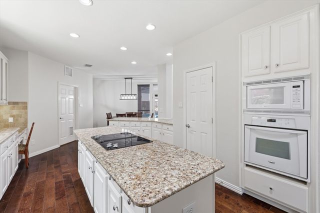 305 Brushy Creek Trail, Coppell, TX 75019