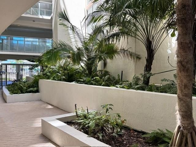 6620 Indian Creek Dr 114, Miami, FL 33141