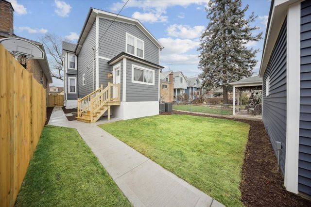 3031 Oak park Avenue, Berwyn, IL 60402