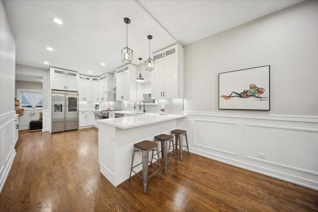 3031 Oak park Avenue, Berwyn, IL 60402