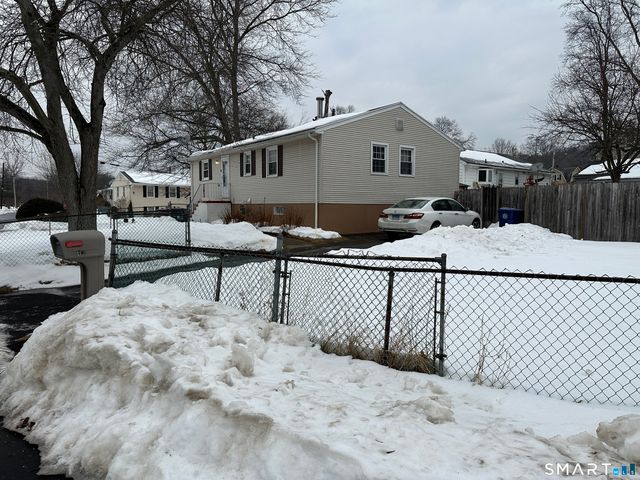 45 Swampscott Street, West Haven, CT 06516