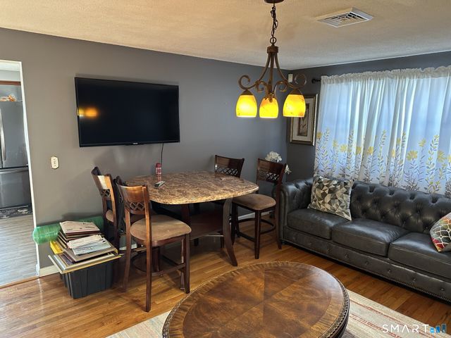 45 Swampscott Street, West Haven, CT 06516