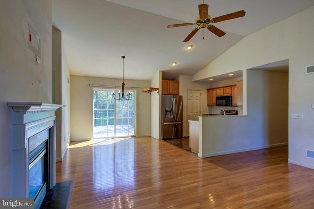 112 COMMODORE DR, Bainbridge, PA 17502