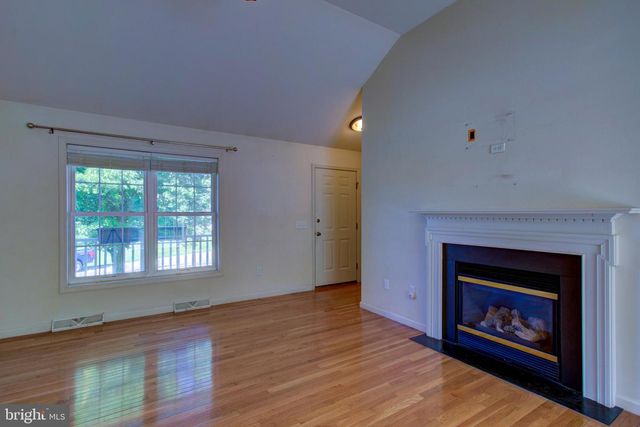 112 COMMODORE DR, Bainbridge, PA 17502