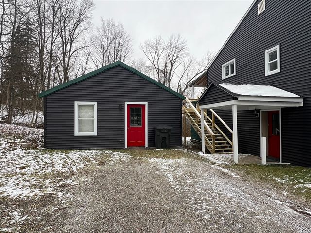 1637 County Road 36, Norwich, NY 13815