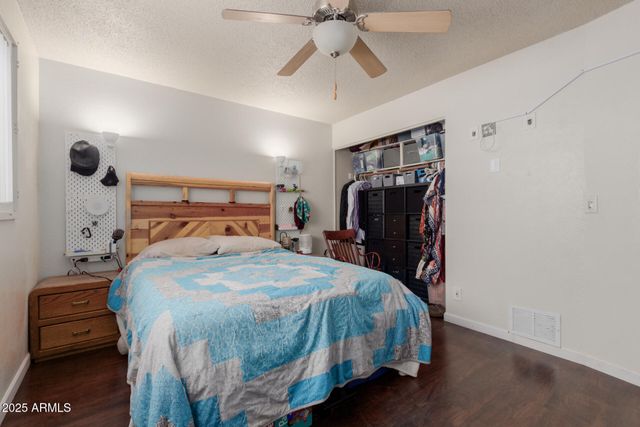 2901 W CORRINE Drive, Phoenix, AZ 85029