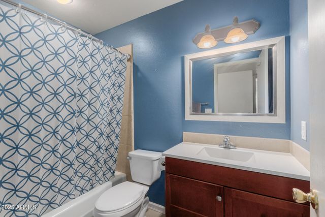 2901 W CORRINE Drive, Phoenix, AZ 85029