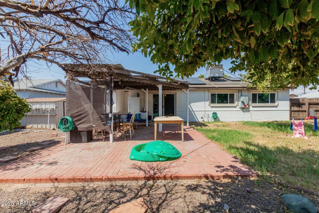 2901 W CORRINE Drive, Phoenix, AZ 85029