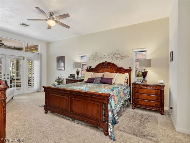 2033 Teagarden LN, Naples, FL 34110