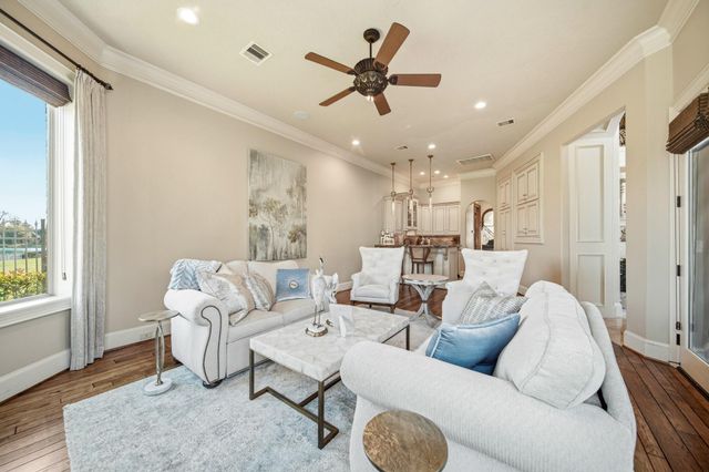 1007 Wavecrest Court, Richmond, TX 77469