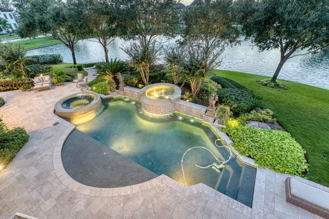 1007 Wavecrest Court, Richmond, TX 77469