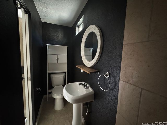 834 BAILEY AVE, San Antonio, TX 78210