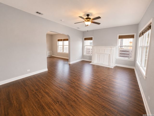 834 BAILEY AVE, San Antonio, TX 78210