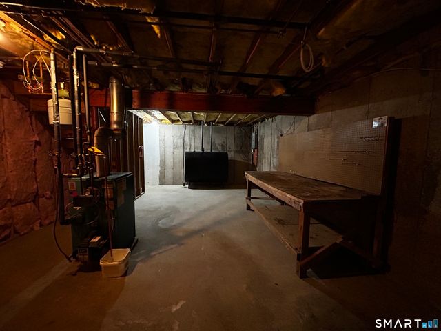 85 Ford Lane, Torrington, CT 06790