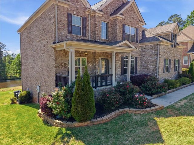 604 Augusta Drive, Fairburn, GA 30213