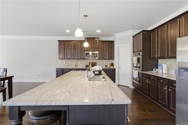 604 Augusta Drive, Fairburn, GA 30213
