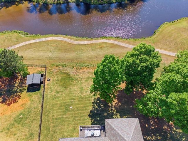 604 Augusta Drive, Fairburn, GA 30213