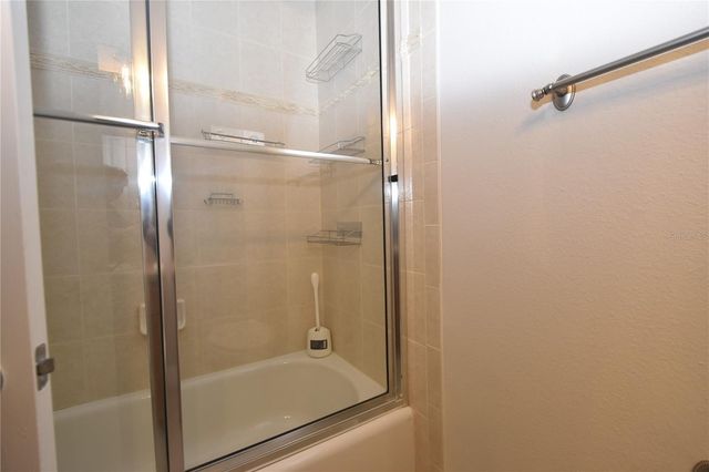 1007 EDISON PARK COURT, Tampa, FL 33606