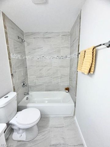 2201 Halprin CT, Norfolk, VA 23518