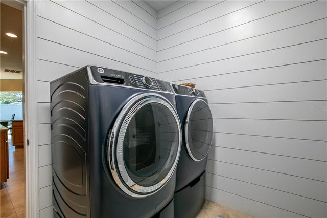 2431 PONKAN SUMMIT DRIVE, Apopka, FL 32712