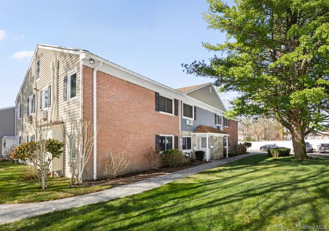 40 W 4th Street 215, Patchogue, NY 11772