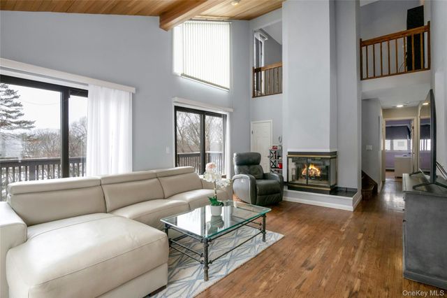 34 Piping Rock Drive, Ossining, NY 10562