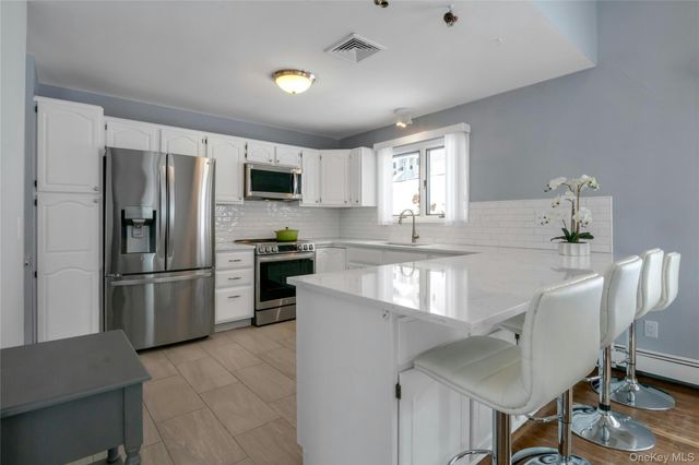 34 Piping Rock Drive, Ossining, NY 10562