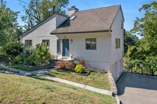 34 Piping Rock Drive, Ossining, NY 10562