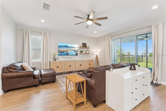 14434 CRESTAVISTA AVENUE, Clermont, FL 34714